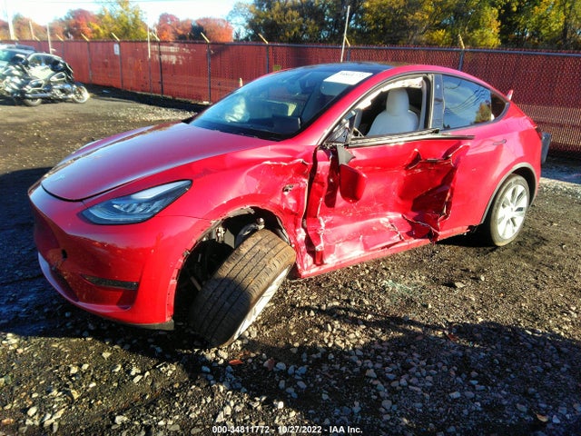 Tesla Model Y Long Range 2021 5YJYGDEE6MF085458 Image 2