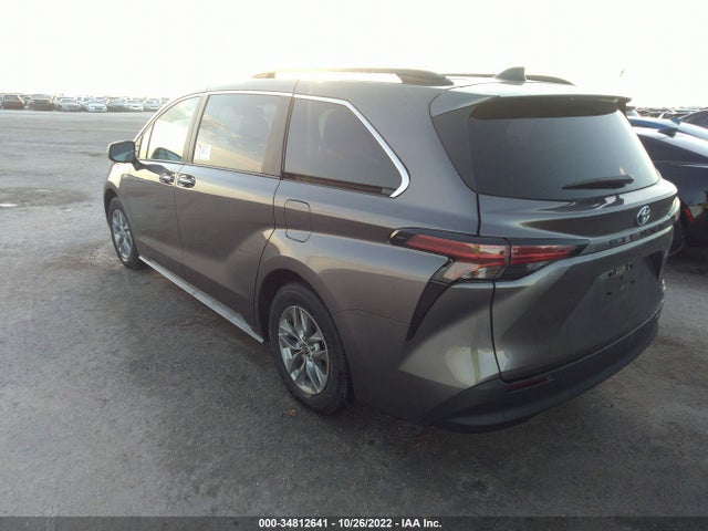 2022 Toyota Sienna, VIN: 5TDYRKEC1NS106386