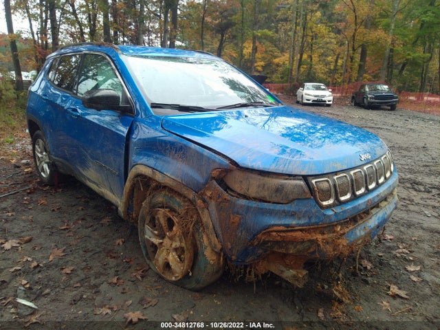 2022 Jeep Compass, VIN: 3C4NJDBB2NT132910