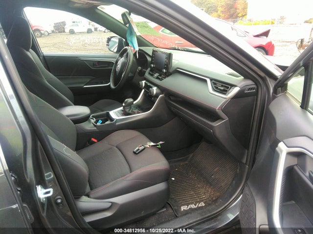 2021 Toyota RAV4, VIN: JTMAB3FV7MD028007