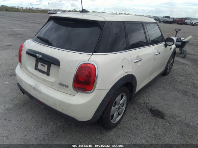 WMWXU1C54H2E18657 Mini Hardtop 4 Door Cooper