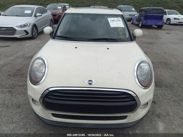 WMWXU1C54H2E18657 Mini Hardtop 4 Door Cooper