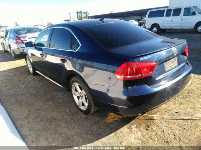 2015 Volkswagen Passat, VIN: 1VWAT7A34FC095793