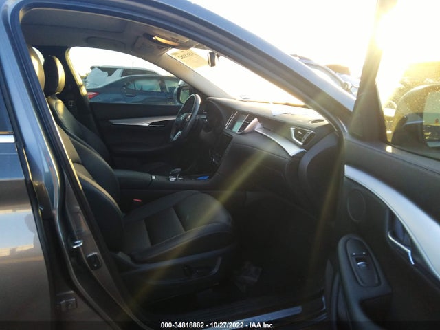 2019 Infiniti QX50, VIN: 3PCAJ5M10KF136327