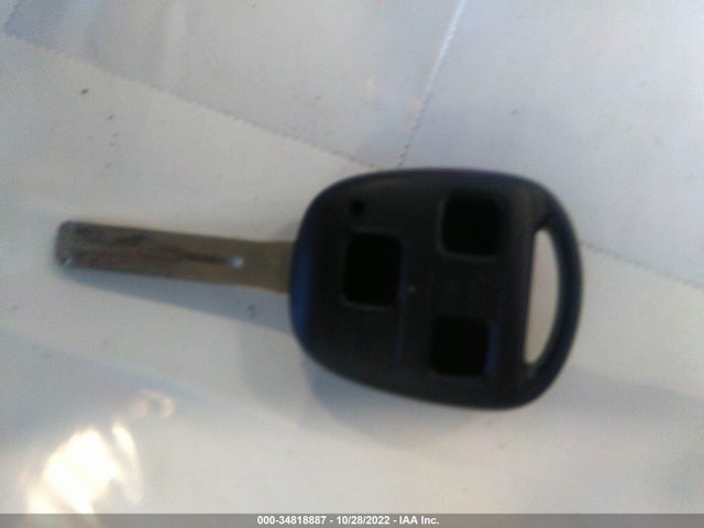 2T2HA31U44C012162 Lexus RX 330