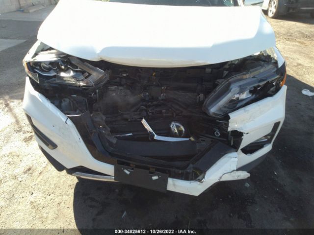 JN8AT2MT7JW452171 Nissan Rogue Sl