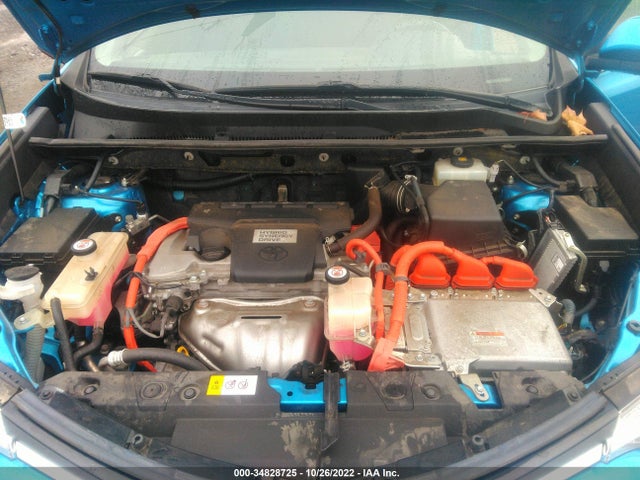 2017 Toyota RAV4, VIN: JTMRJREV2HD103776