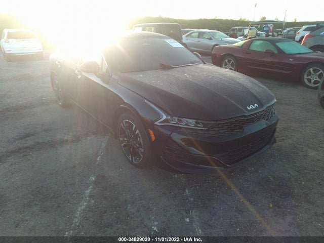 2022 Kia K5, VIN: 5XXG64J21NG135563