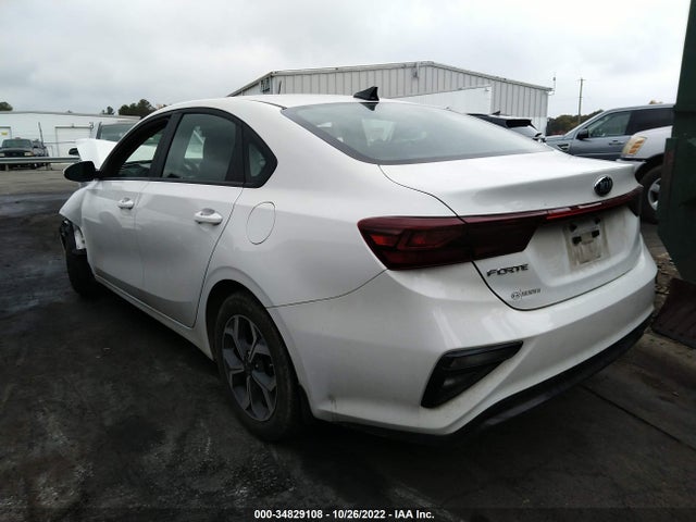 2021 KIA FORTE LXS VIN: 3KPF24AD6ME372176