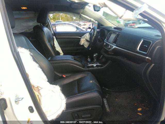2015 Toyota Highlander, VIN: 5TDDCRFH8FS007715
