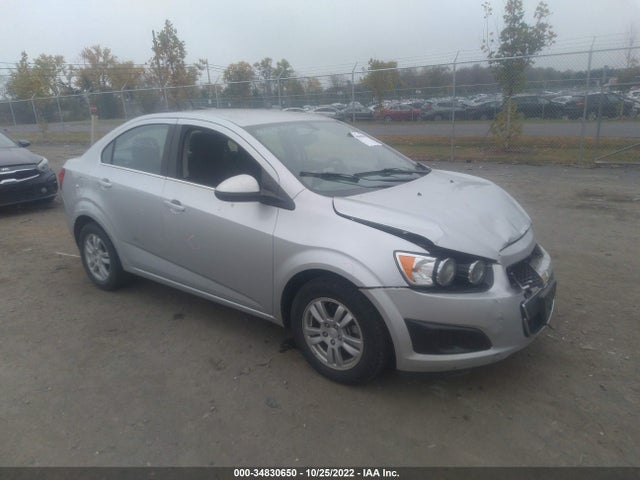 Chevrolet SONIC LT 2015 1G1JC5SHXF4179492 Image 1