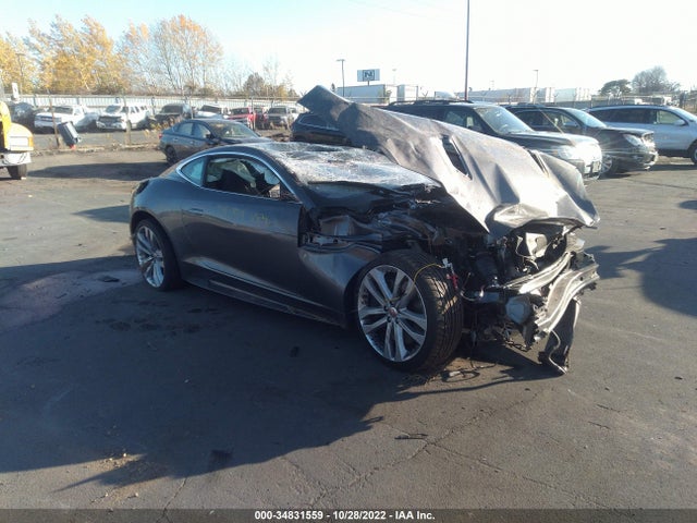 2017 Jaguar F-TYPE, VIN: SAJWJ6BV9H8K46143
