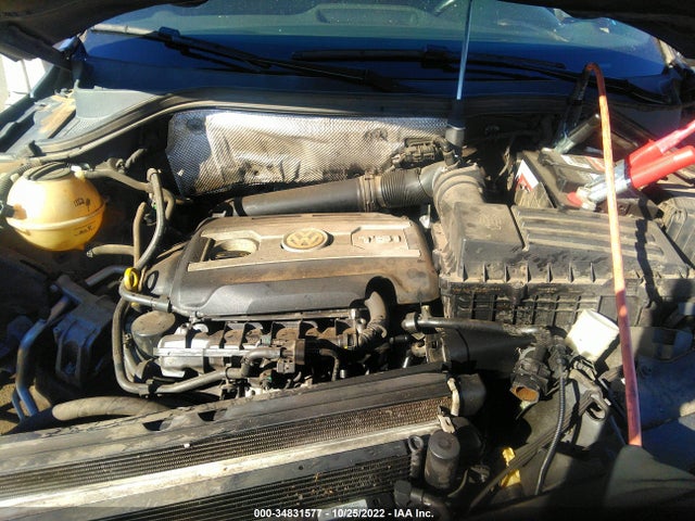 WVGAV7AX0GW614141 Volkswagen Tiguan R-line