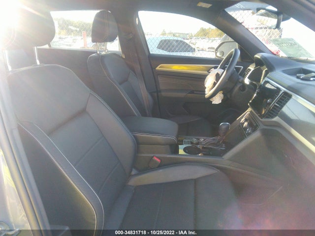 2022 Volkswagen Atlas, VIN: 1V2BC2CA7NC211362