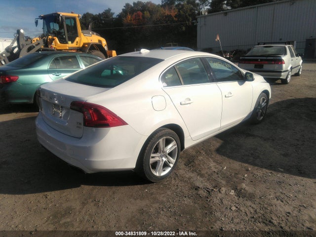 Volvo S60 T5 2014 YV1612FH9E2277980 Image 5