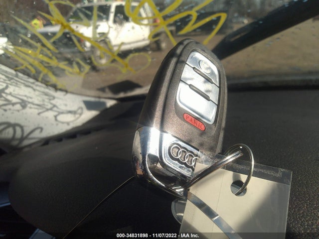 2016 Audi A4, VIN: WAUBFAFL1GN014725