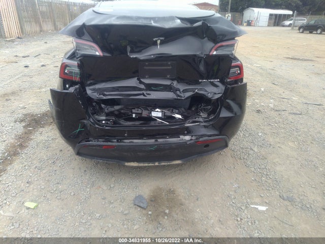 2021 Tesla Model Y, VIN: 5YJYGDEE8MF283989