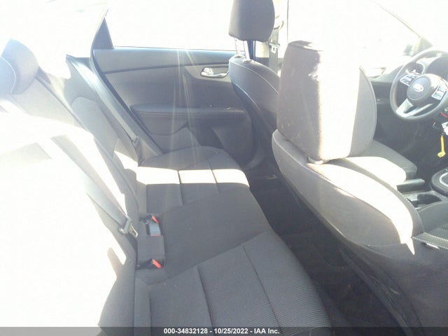 2021 KIA FORTE LXS VIN: 3KPF24AD8ME315588
