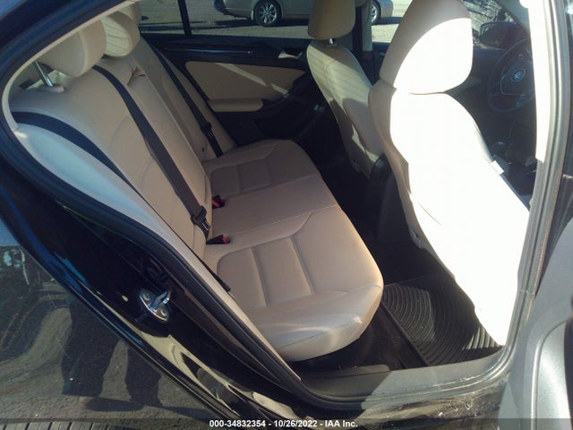 3VWL17AJ4HM227143 Volkswagen Jetta 1.8t Sel