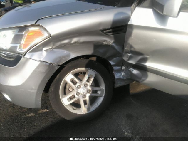 KNDJT2A29A7059659 KIA SOUL +