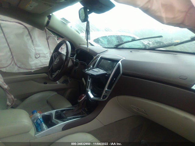 3GYFNCE35DS588924 Cadillac Srx Luxury Collection