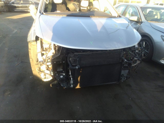 2018 Chrysler Pacifica Hybrid, VIN: 2C4RC1L72JR124906