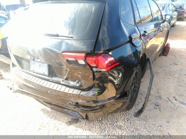 3VV8B7AX2NM092770 Volkswagen Tiguan Se R-line Black