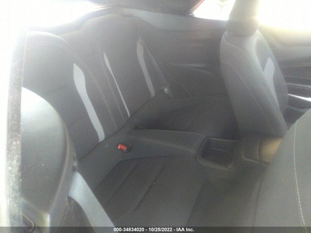 2018 Chevrolet Camaro, VIN: 1G1FB3DX7J0121678