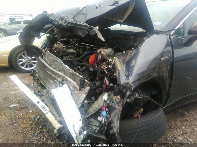 2020 Toyota RAV4, VIN: 2T3EWRFV1LW058646