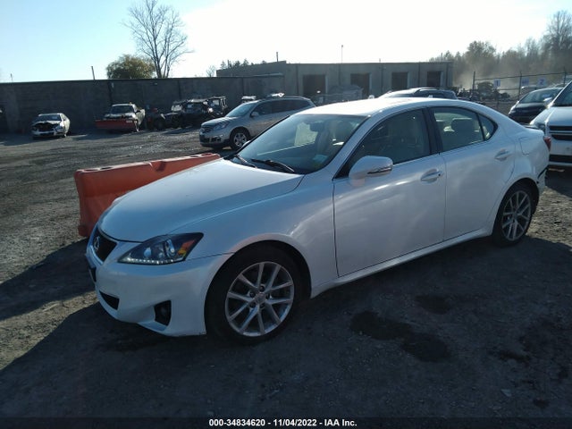 Lexus IS 250 2011 JTHCF5C26B5049357 Image 2
