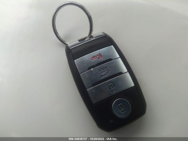 KNDPNCAC7H7206963 KIA Sportage Ex