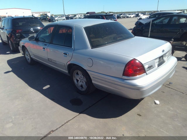 2002 FORD CROWN VICTORIA LX VIN: 2FAFP74W42X100769
