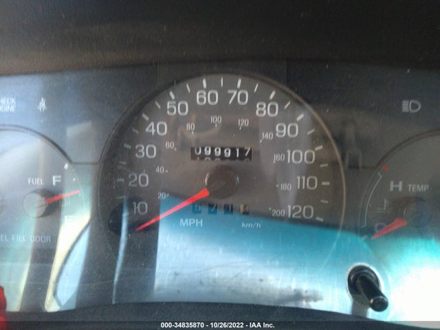 2002 FORD CROWN VICTORIA LX VIN: 2FAFP74W42X100769