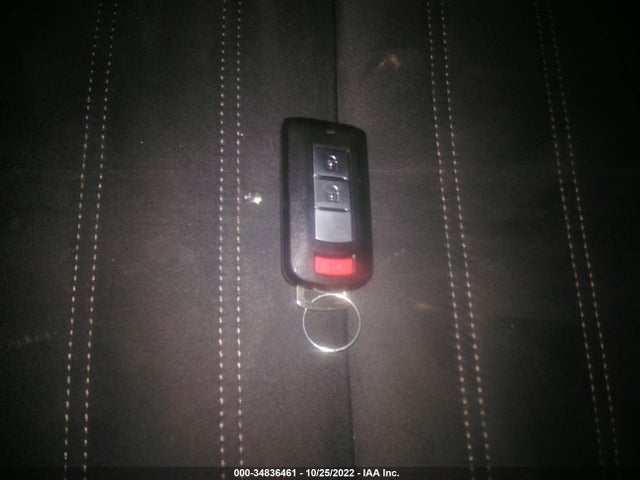 2020 Mitsubishi Outlander, VIN: JA4AD3A32LZ036074