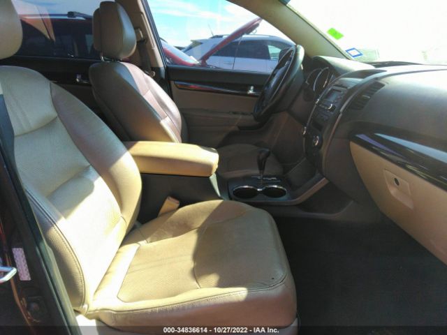 5XYKU4A23BG022320 KIA SORENTO EX