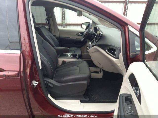 2022 Chrysler Pacifica Hybrid, VIN: 2C4RC1L72NR137094