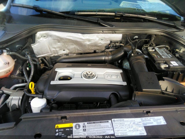WVGAV7AX4HK043522 Volkswagen TIGUAN