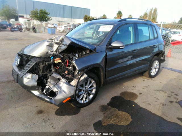 WVGAV7AX4HK043522 Volkswagen TIGUAN