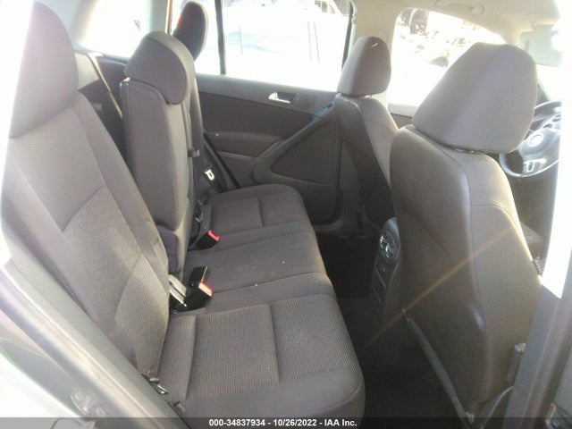 WVGAV7AX4HK043522 Volkswagen TIGUAN