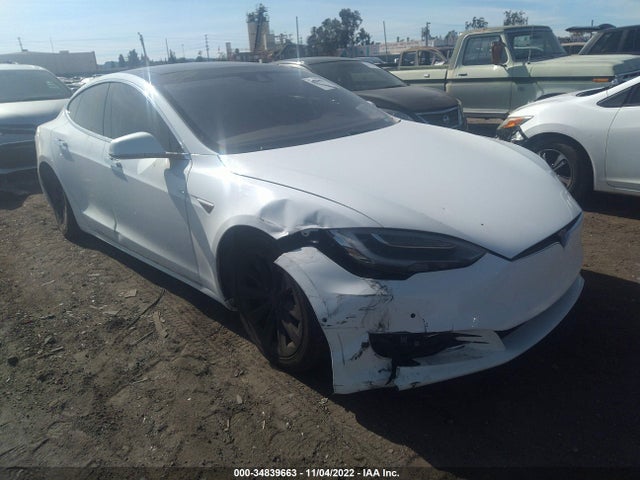 2016 Tesla Model S, VIN: 5YJSA1E24GF142529