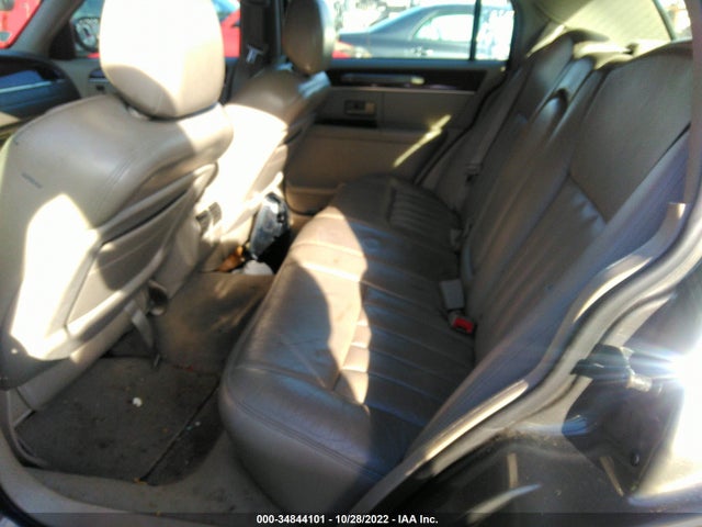 Lincoln Town Car 2003 1LNHM82W83Y608020 Image 9