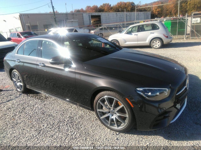 2022 Mercedes-Benz E-Class, VIN: W1KZF8DB8NB086420