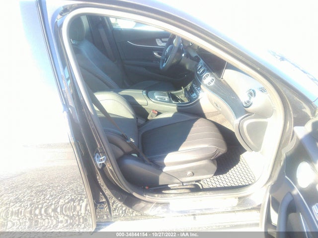 2022 Mercedes-Benz E-Class, VIN: W1KZF8DB8NB086420
