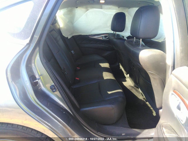 2017 Infiniti Q70, VIN: JN1BY1AP7HM741112