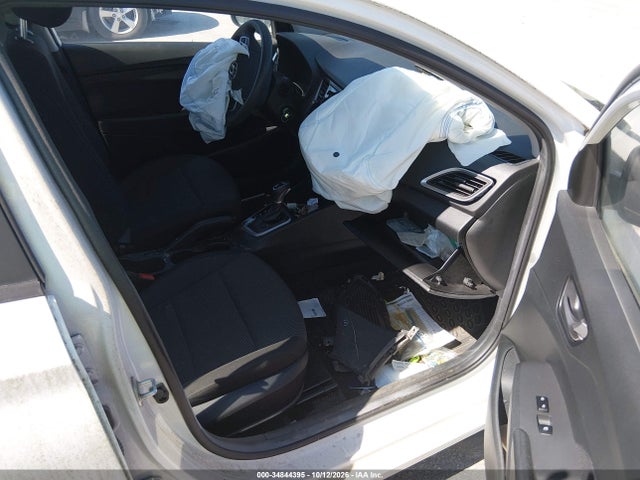 2019 Hyundai Accent Se მანქანა იყიდება აუქციონზე, vin: 3KPC24A34KE072921, აუქციონის ნომერი: 34844395