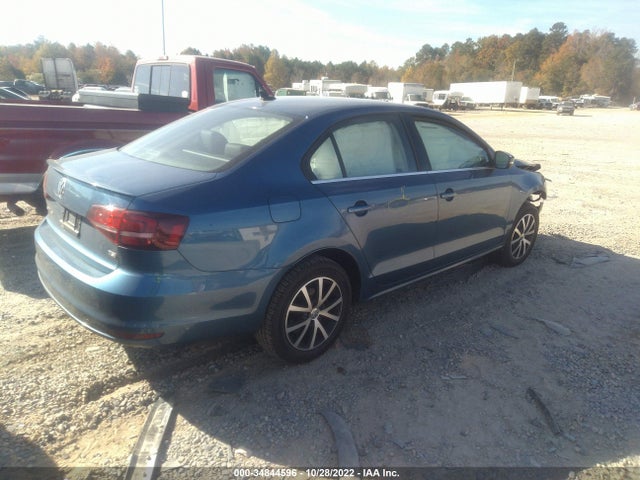 2017 Volkswagen Jetta, VIN: 3VWDB7AJ0HM357597