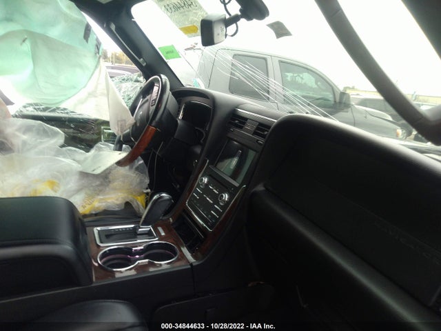 Lincoln Navigator 2017 5LMJJ2HT7HEL05272 Image 5