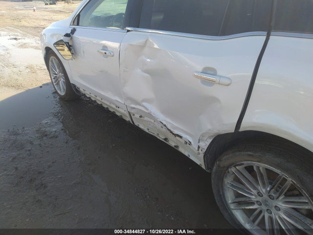 2014 Lincoln MKT, VIN: 2LMHJ5AT9EBL52425