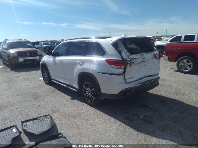 2017 Toyota Highlander, VIN: 5TDKZRFH8HS190736