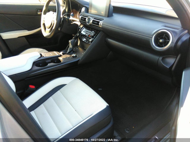 2022 Lexus IS, VIN: JTHGZ1B27N5049150